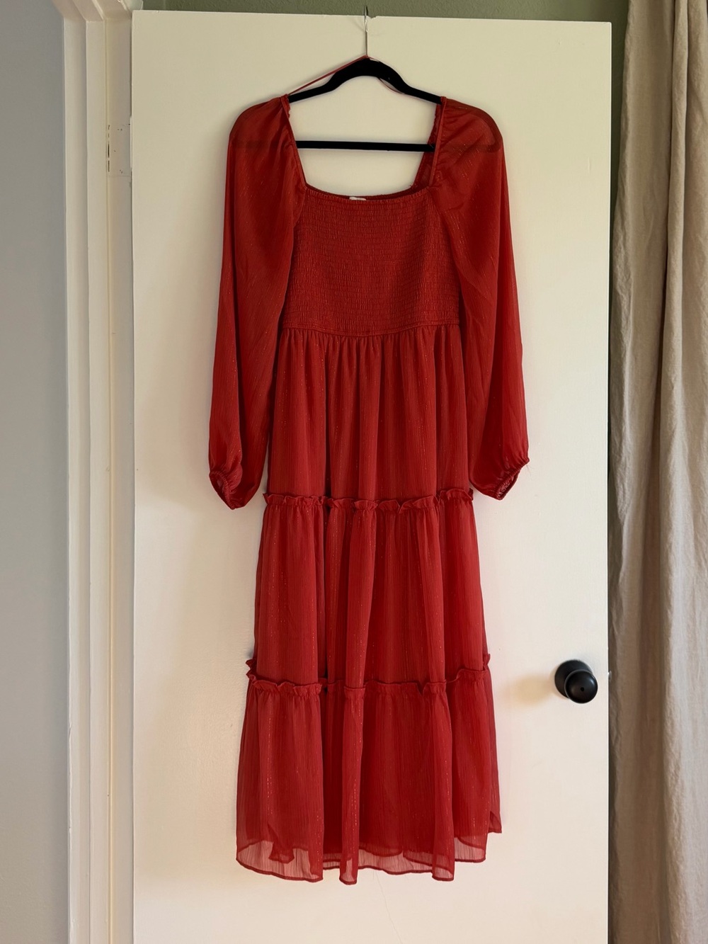Moon River Rust Smocked Tiered Chiffon Maxi Dress M